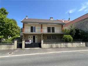maison-villa à la vente -   02400  CHATEAU-THIERRY, surface 77 m2 vente maison-villa - APR724503